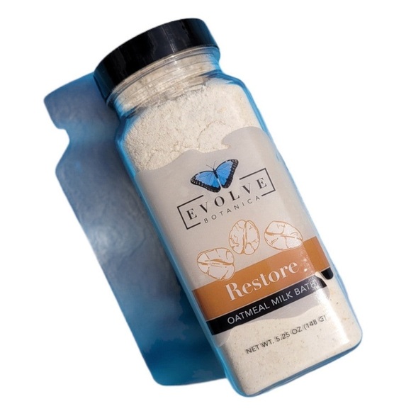 Evolve Botanica Other - NWT Evolve Botanica | Restore Oatmeal Milk Bath | 5.25 Oz
